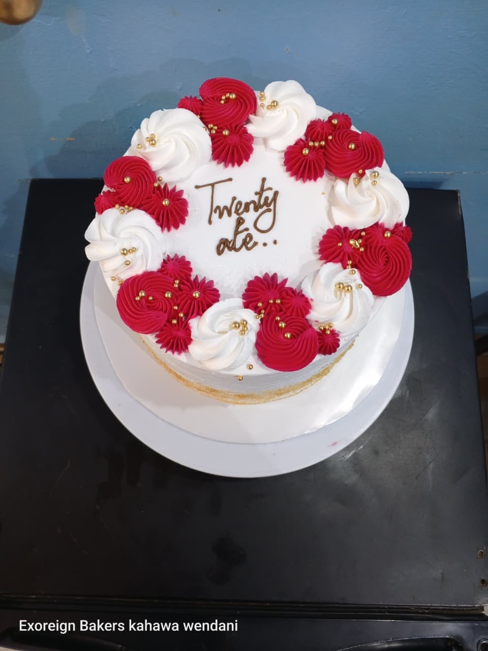 Customized 1kg cake 6