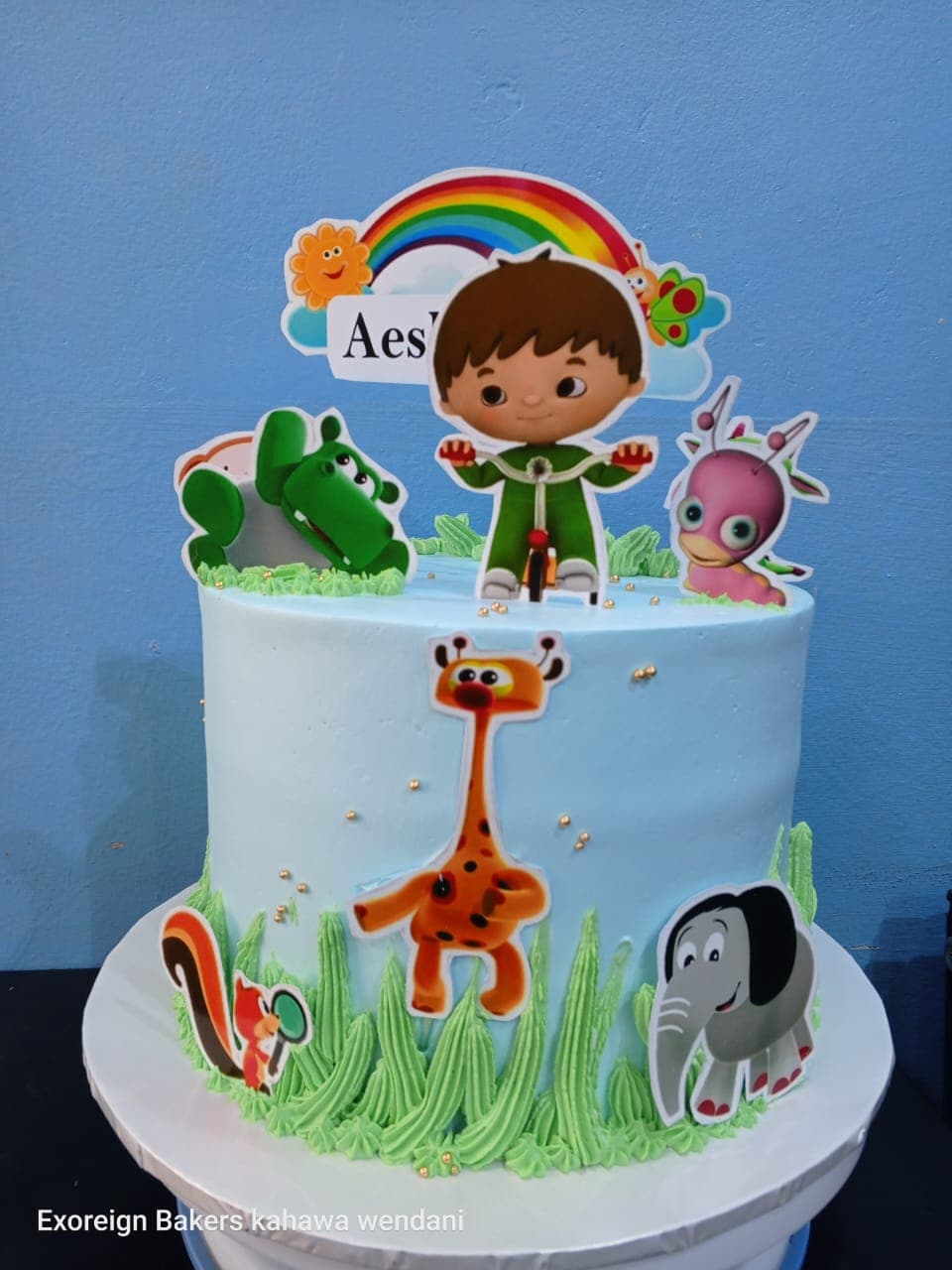 Themed customized 1kg cake 7