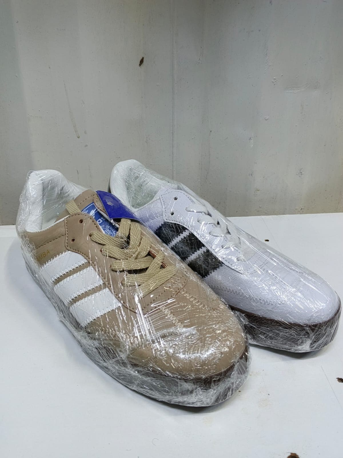 Adidas Samba 4