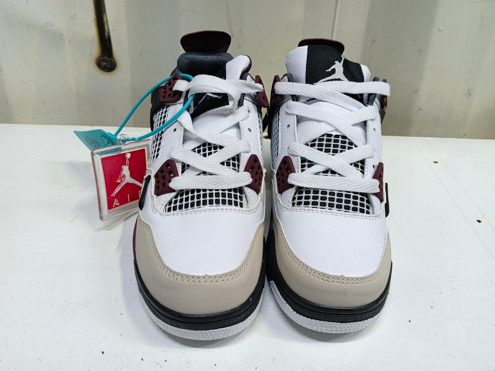 Air Jordan 4 5