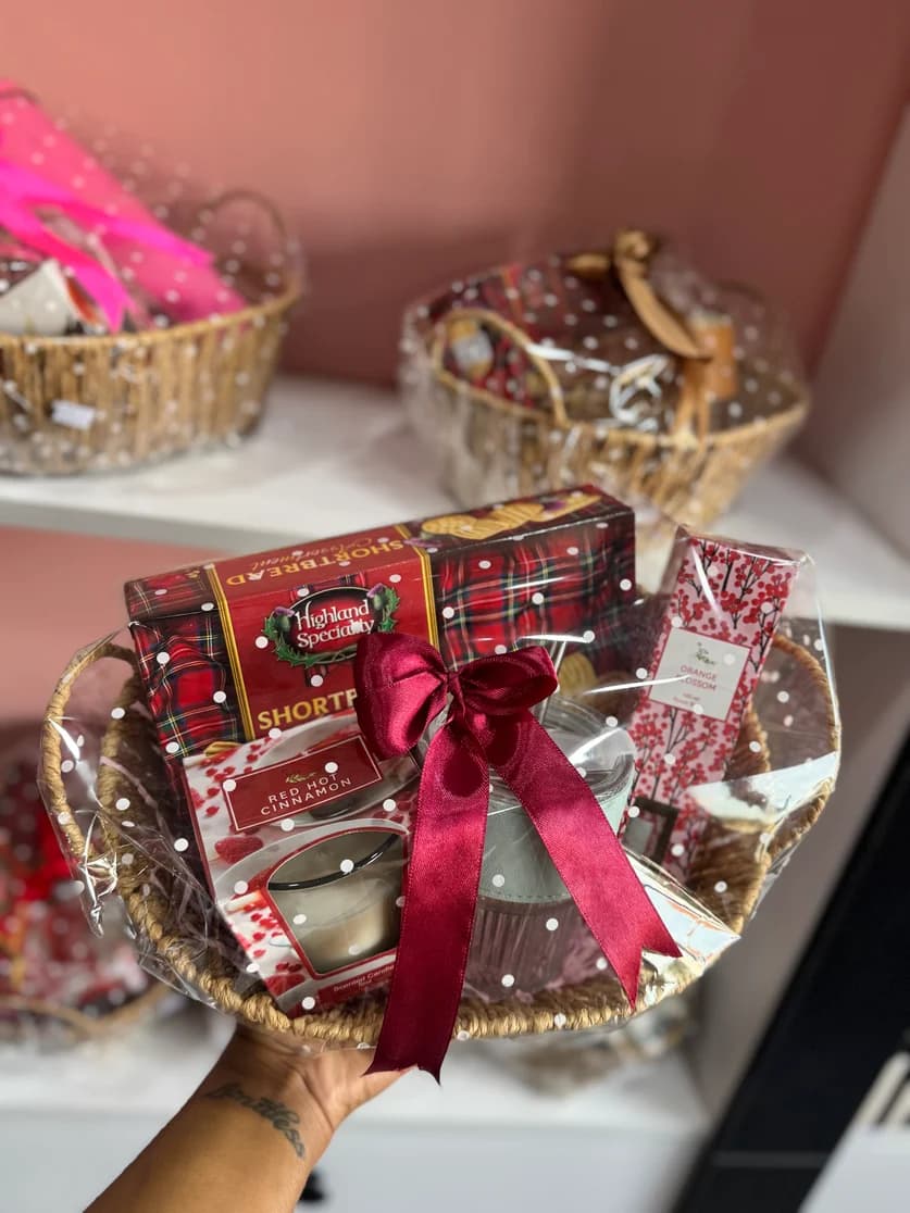 Curated Moment hamper 2