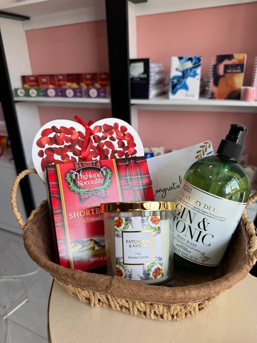 Happy basket