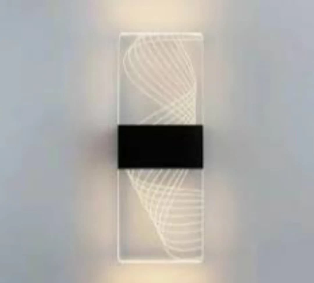 Elegant Black and Clear LED Wall Light CY8229